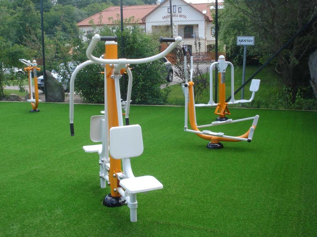 Szabadtéri fitnesz eszközök: kiváló program az egészség megőrzéséért