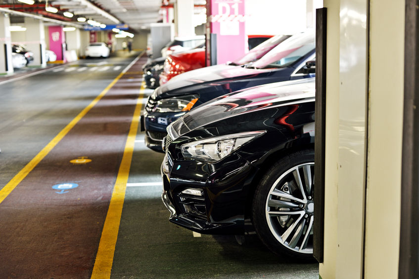 Őrzött parkolóház Budapesten: biztonságos és gyors parkolás