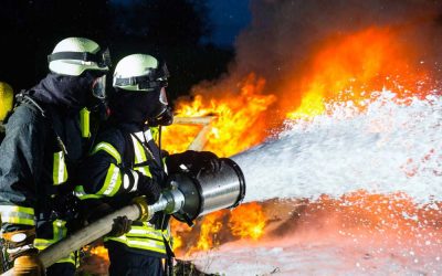 Mikor lehet szükség habképző anyagokra a tűzoltás során?
